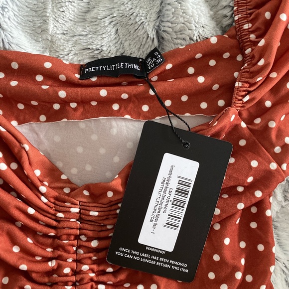 Prettylittle thing BRAND NEW dress with tags. - Picture 2 of 2